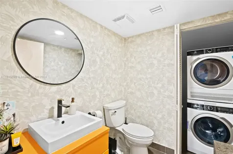 2155 Washington Court Miami Beach FL 33139