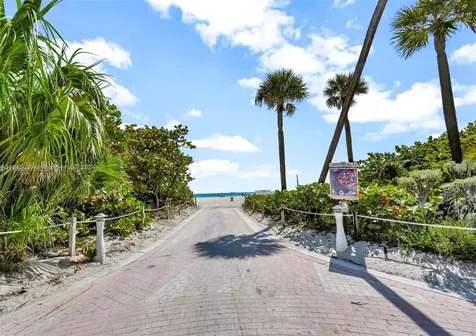 2155 Washington Court Miami Beach FL 33139