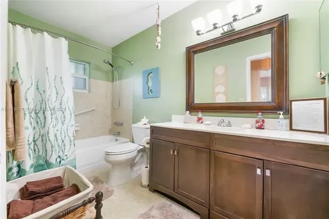 10780 SW 124th Street Miami FL 33176