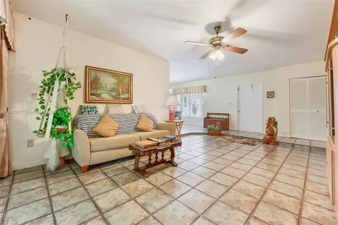 10780 SW 124th Street Miami FL 33176