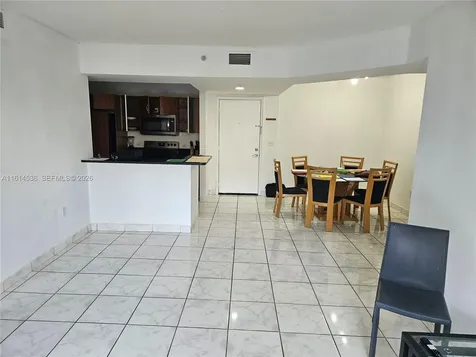 2775 NE NE 187th Street Aventura FL 33180