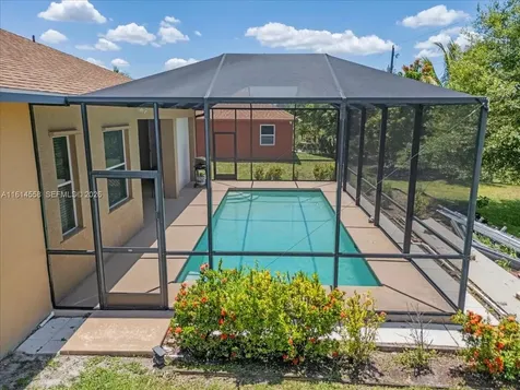821 Carlfield Avenue Lehigh Acres FL 33971