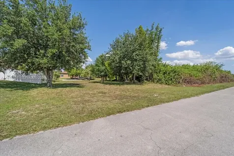 821 Carlfield Avenue Lehigh Acres FL 33971