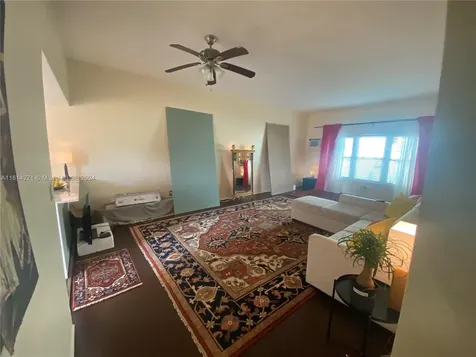 1409 S Federal Highway Dania Beach FL 33004
