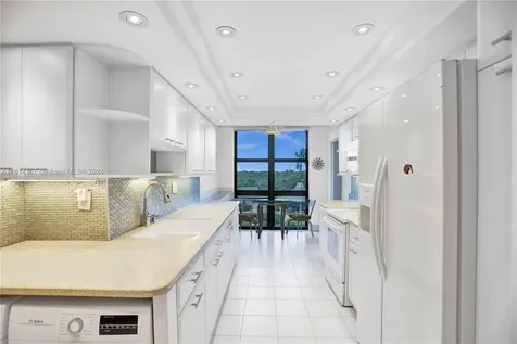 1111 Crandon Boulevard Key Biscayne FL 33149