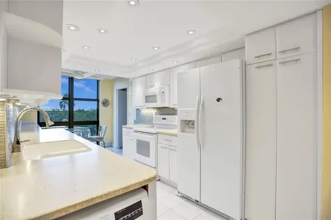 1111 Crandon Boulevard Key Biscayne FL 33149
