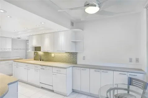 1111 Crandon Boulevard Key Biscayne FL 33149