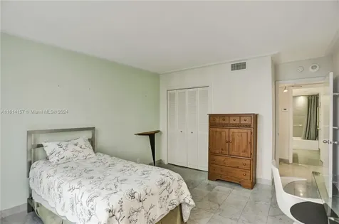 1111 Crandon Boulevard Key Biscayne FL 33149