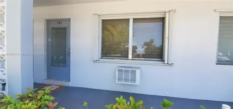 2000 NE 51st Court Fort Lauderdale FL 33308