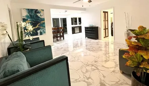 4720 Jefferson Street Hollywood FL 33021