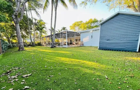 4720 Jefferson Street Hollywood FL 33021
