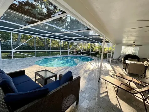 4720 Jefferson Street Hollywood FL 33021