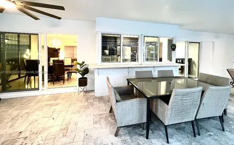 4720 Jefferson Street Hollywood FL 33021