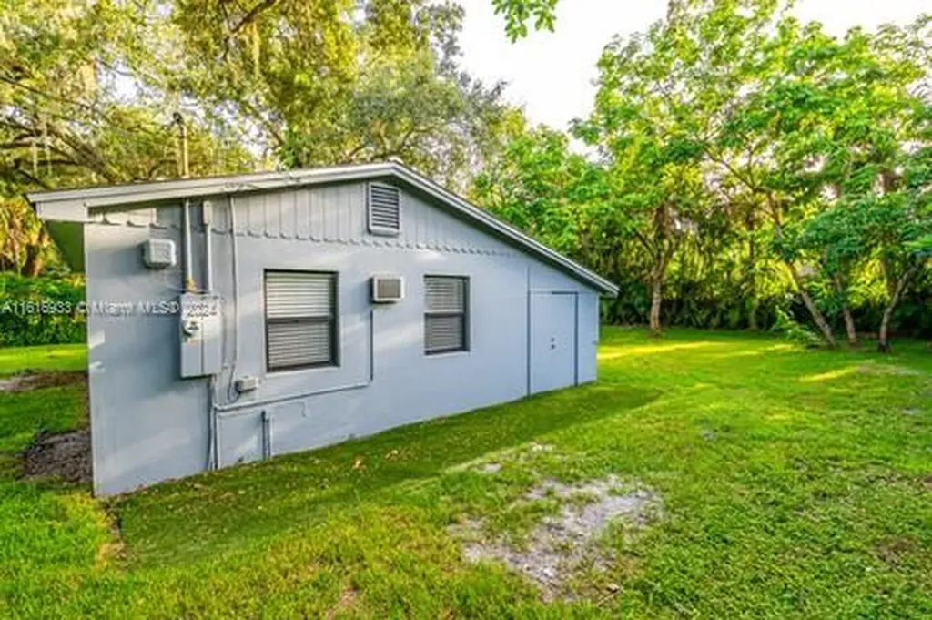 2101 Riverland Road Fort Lauderdale FL 33312