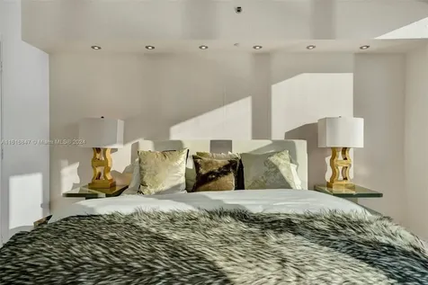 400 Alton Road Miami Beach FL 33139