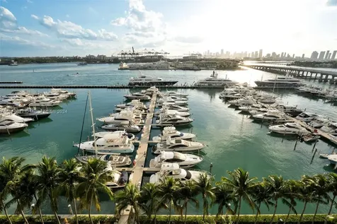 400 Alton Road Miami Beach FL 33139