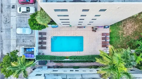 520 Orton Avenue Fort Lauderdale FL 33304