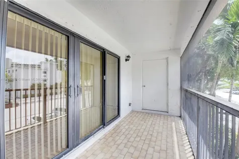 520 Orton Avenue Fort Lauderdale FL 33304