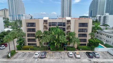 520 Orton Avenue Fort Lauderdale FL 33304
