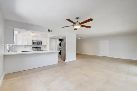 520 Orton Avenue Fort Lauderdale FL 33304