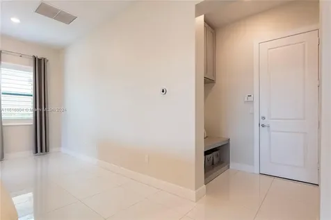 8555 E Baypoint Circle Parkland FL 33076