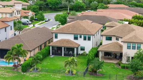 8555 E Baypoint Circle Parkland FL 33076