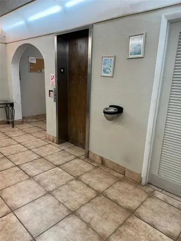 4047 NW 16th Street Lauderhill FL 33313