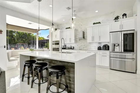 2144 Oakland Hills Way Coral Springs FL 33071