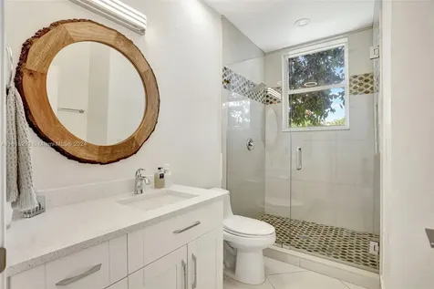 2144 Oakland Hills Way Coral Springs FL 33071