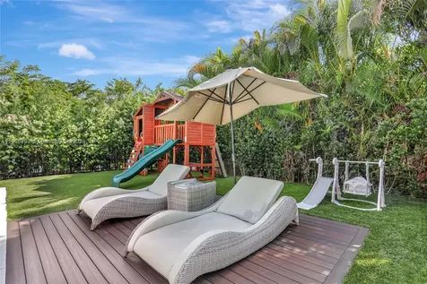 2144 Oakland Hills Way Coral Springs FL 33071