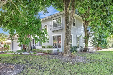 2144 Oakland Hills Way Coral Springs FL 33071