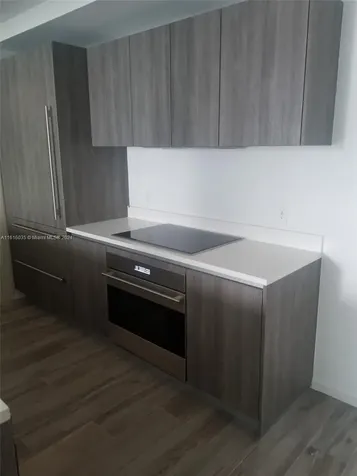 801 S Miami Avenue Miami FL 33130