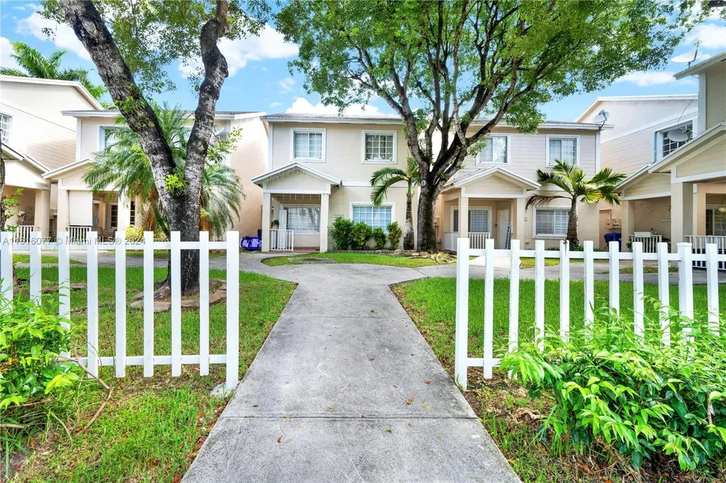 12235 SW 148th Terrace Miami FL 33186