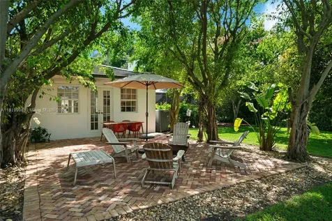 11072 Monfero Street Coral Gables FL 33156