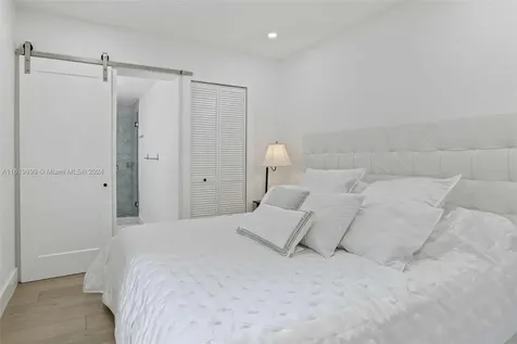 2484 SW 19th Street Miami FL 33145