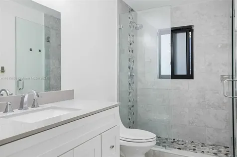2484 SW 19th Street Miami FL 33145
