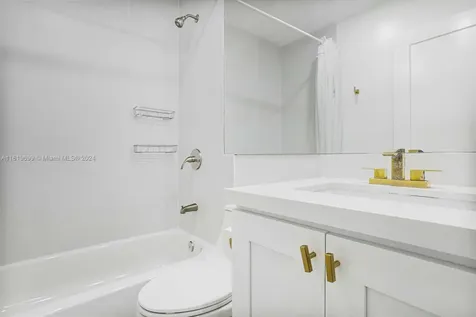 2484 SW 19th Street Miami FL 33145