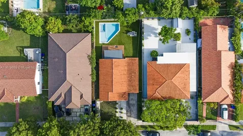 2484 SW 19th Street Miami FL 33145