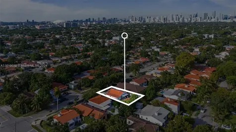 2484 SW 19th Street Miami FL 33145
