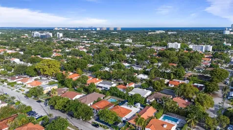 2484 SW 19th Street Miami FL 33145