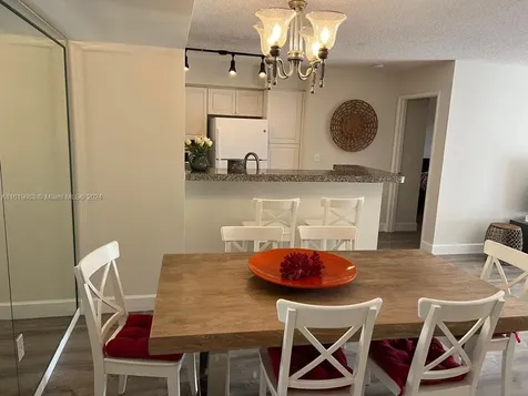 19901 E Country Club Drive Aventura FL 33180