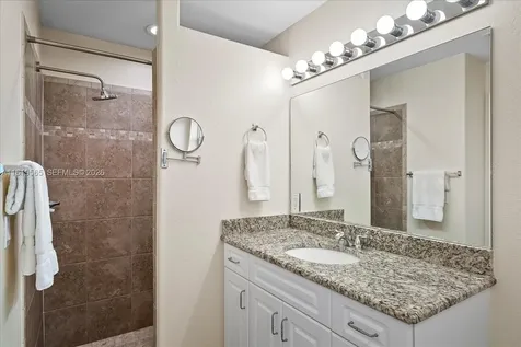 924 Lake Drive E Lake Placid FL 33852