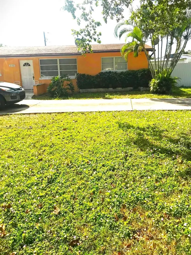 2340 Florida Street West Palm Beach FL 33406