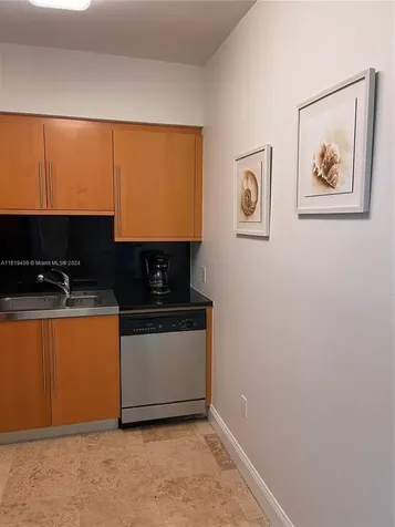 6365 Collins Avenue Miami Beach FL 33141