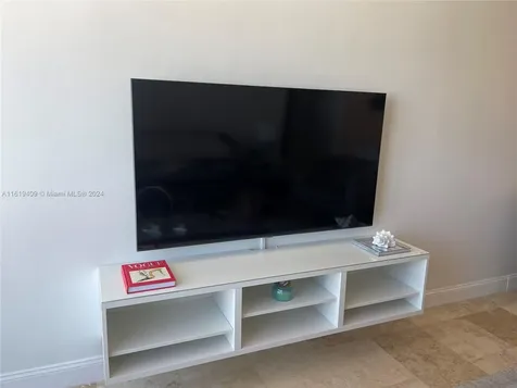 6365 Collins Avenue Miami Beach FL 33141
