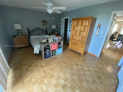430 Southampton B West Palm Beach FL 33417