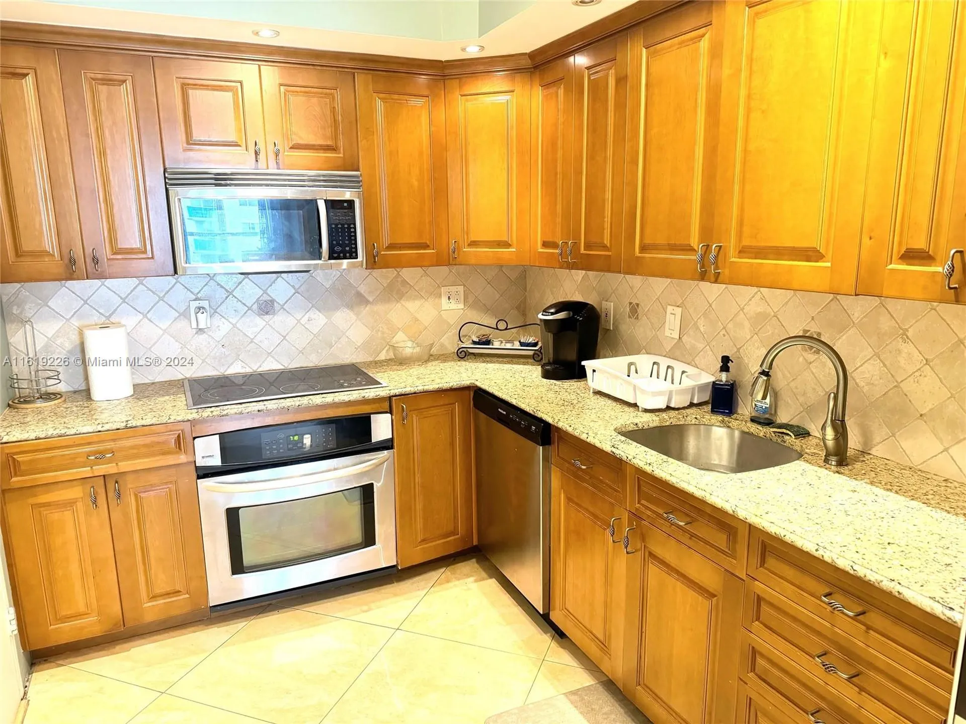 3901 S Ocean Drive Hollywood FL 33019