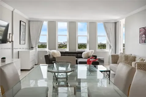 5401 Collins Avenue Miami Beach FL 33140