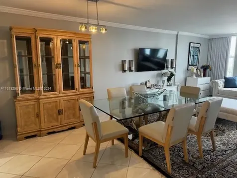 5401 Collins Avenue Miami Beach FL 33140