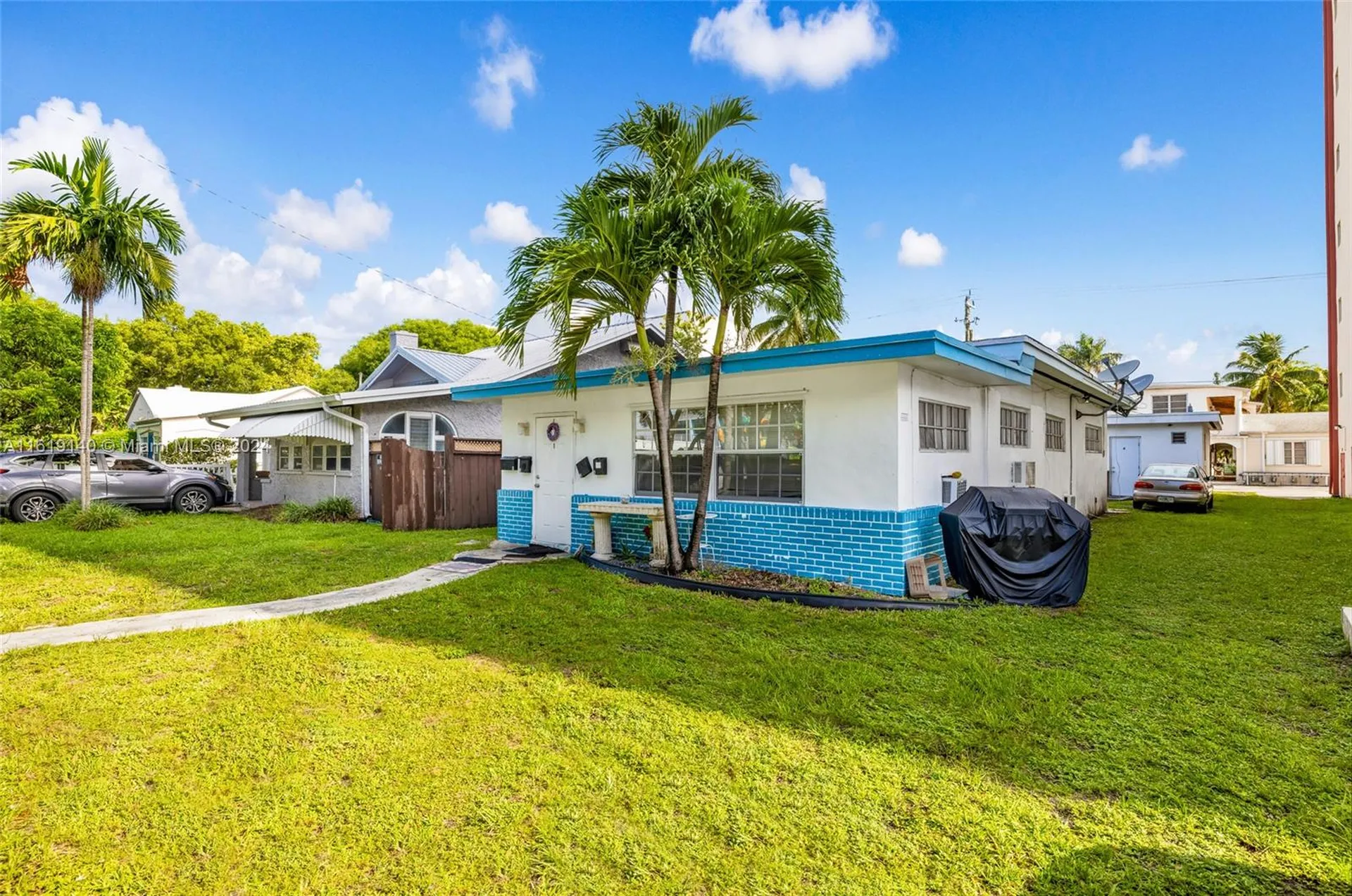1711 Buchanan Street Hollywood FL 33020